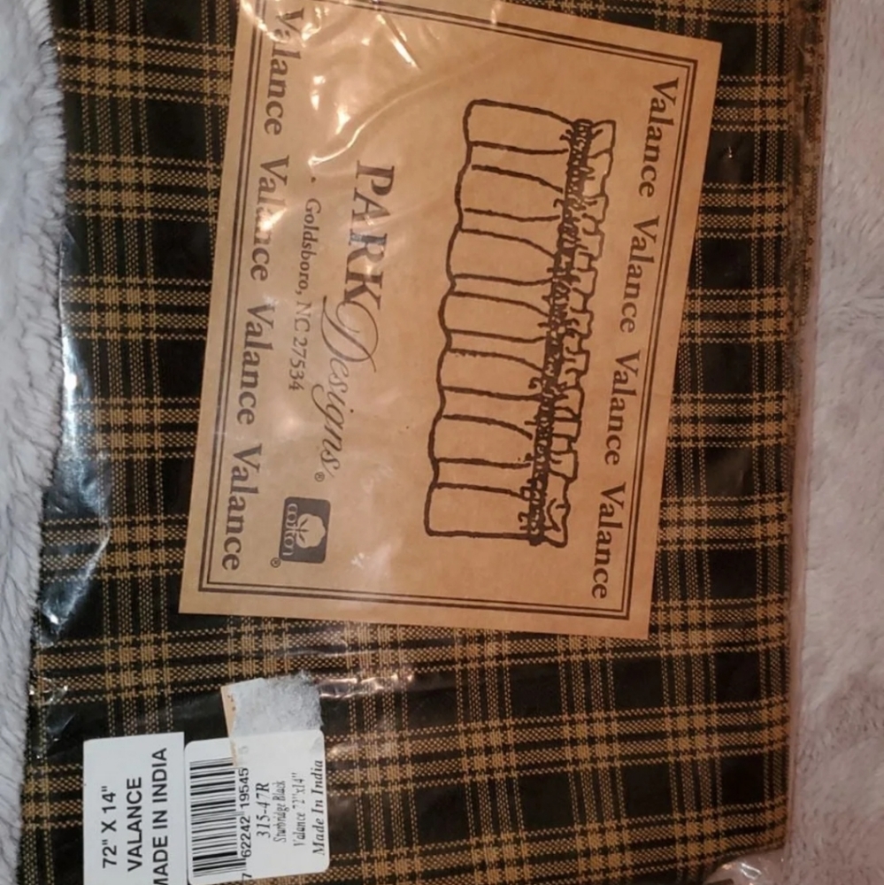 72" X 14" Country Style Plaid Valance